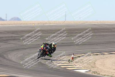 media/Oct-30-2025-Racers Edge (Thu) [[dabbdaf680]]/3-B Group/Session 2 (Bowl Exit)/